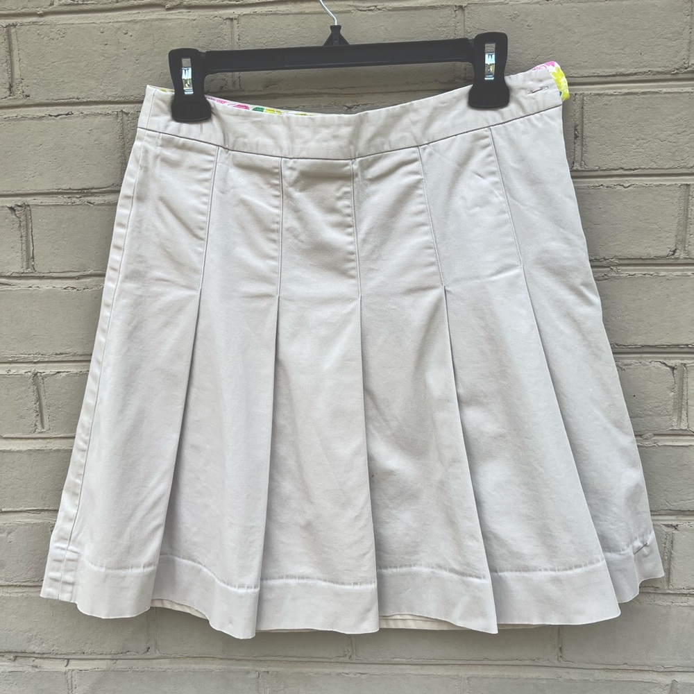 EUC Lilly Pulitzer Size 4 Pleated Khaki Skirt